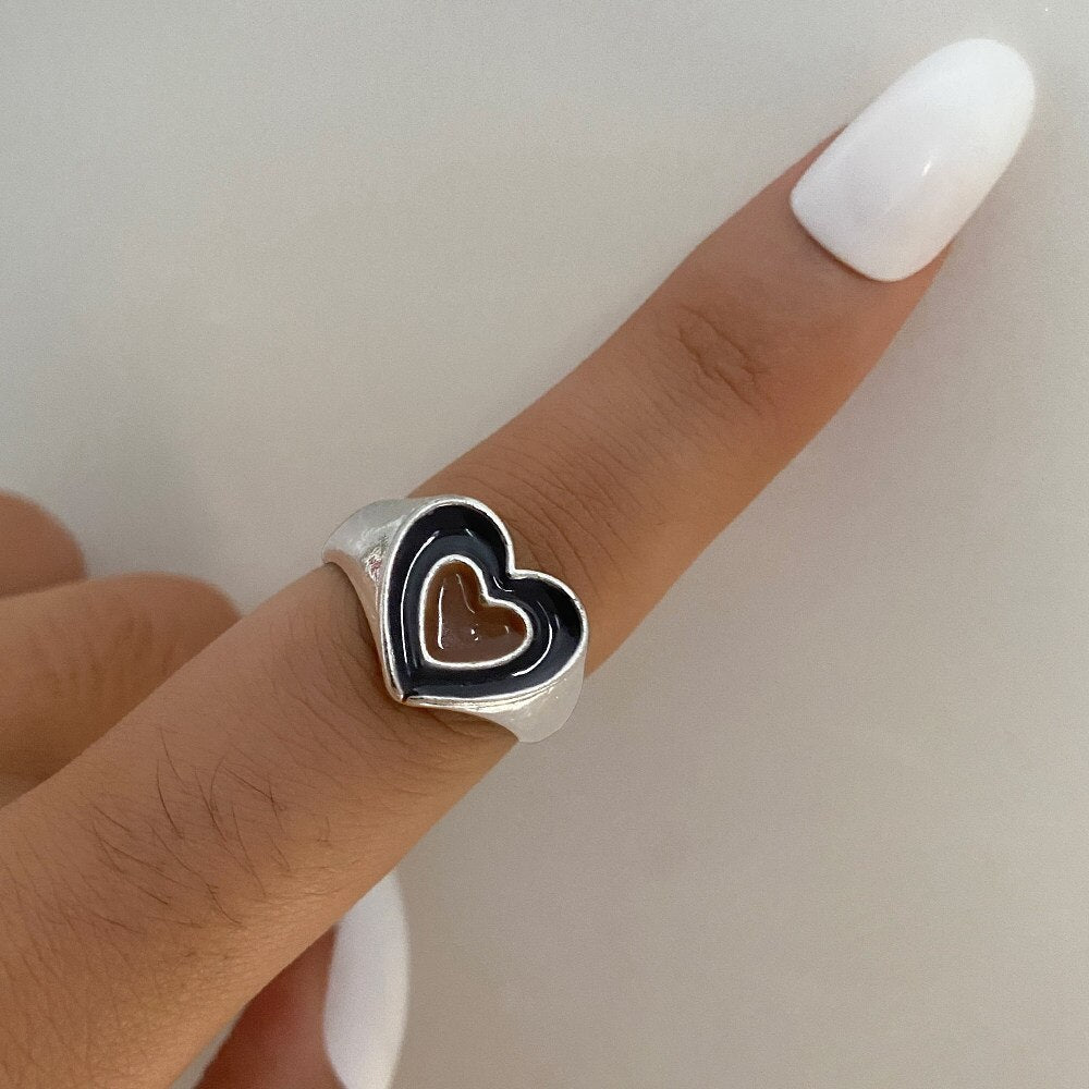 KISS WIFE Vintage Golden Heart Smile Rings Set for Women Ins Style Colorful Love Rings Cute Finger Rings for Girls Jewelry Gifts