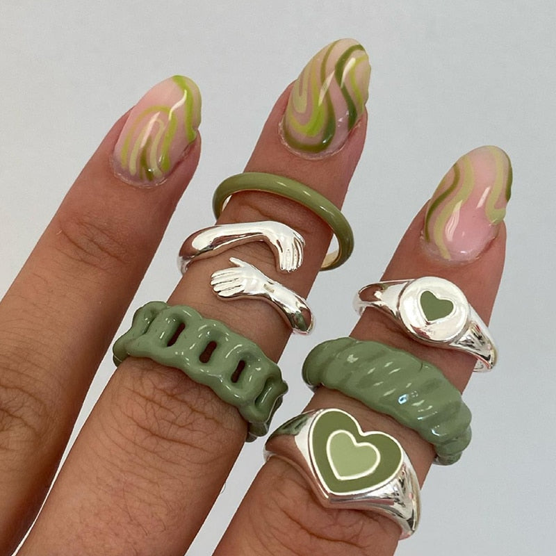 KISS WIFE Vintage Golden Heart Smile Rings Set for Women Ins Style Colorful Love Rings Cute Finger Rings for Girls Jewelry Gifts